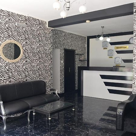 Royal Hotel Σαμψούντα Εξωτερικό φωτογραφία